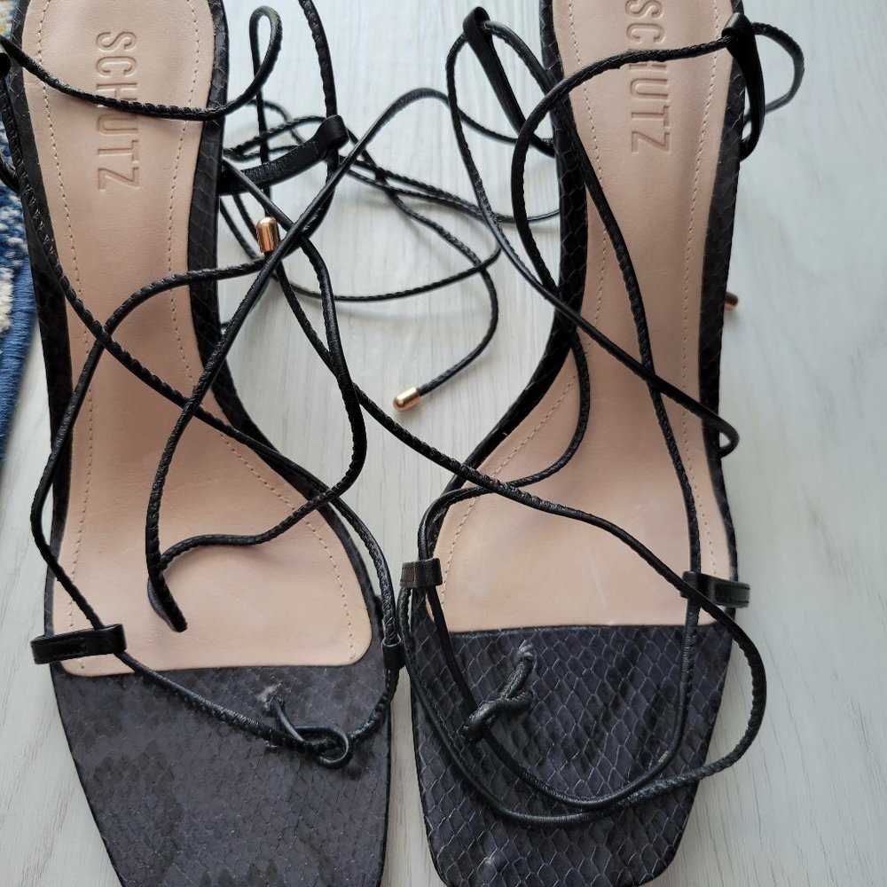Brand new Schutz heeled sandals!!!!!